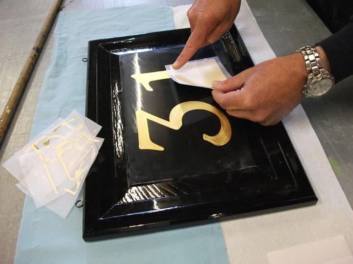 TRADITIONAL PAINTING & GILDING